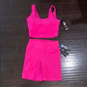 NWT Skechers Vibrant Pink Activewear Set Size Large